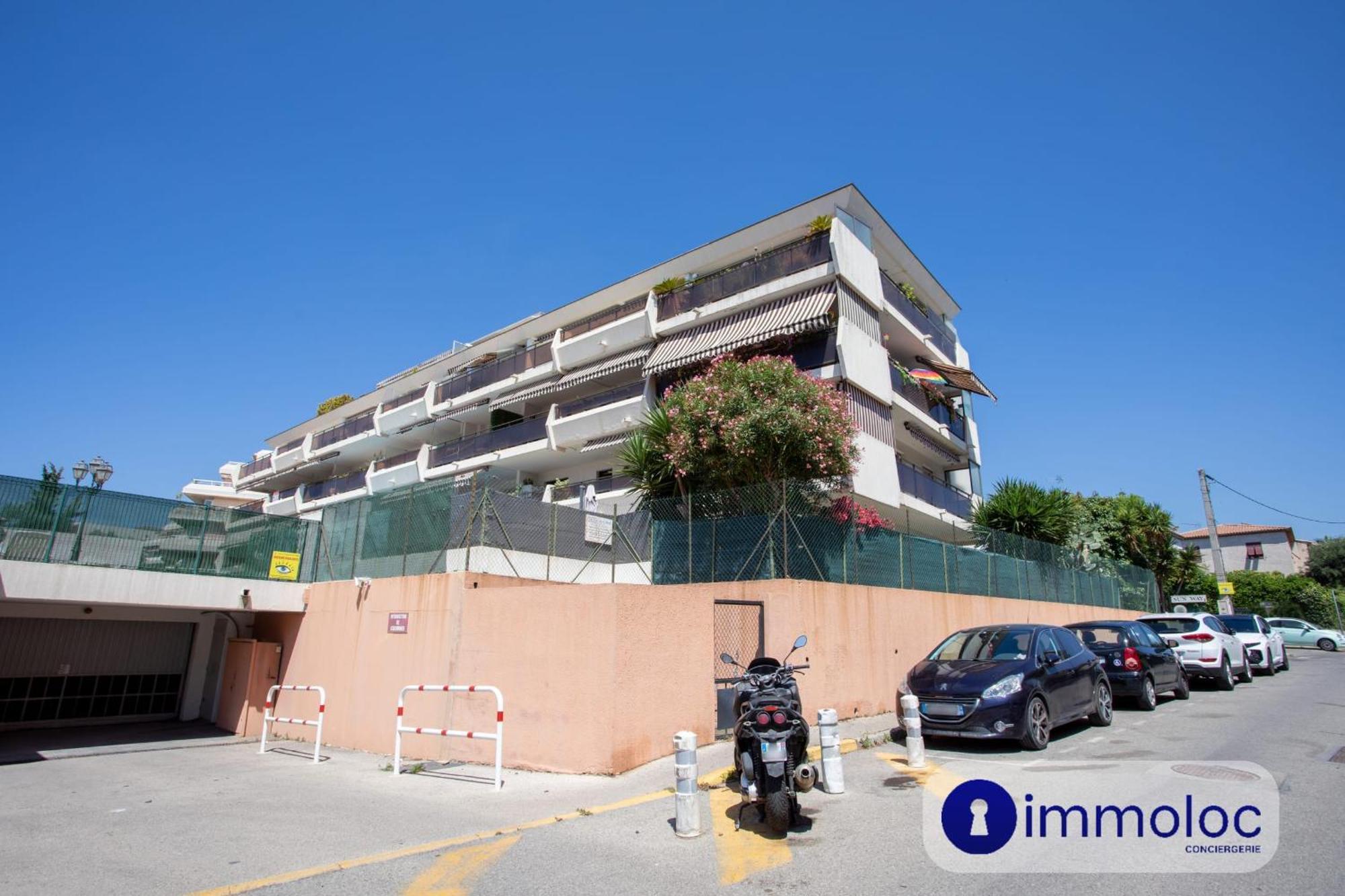 Air-conditioned With Park And Swimming Pool A * Cagnes-sur-Mer